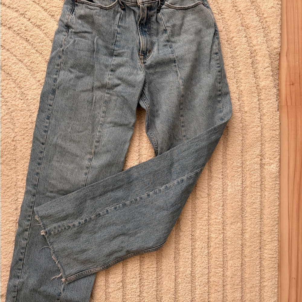 A&F 90s relaxed jeans